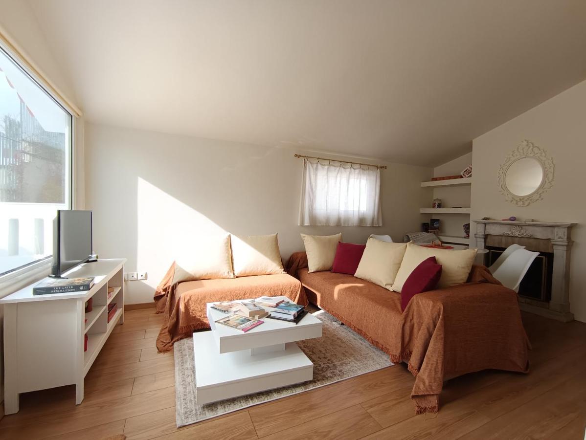 Acroview Apartment Athens Exterior photo